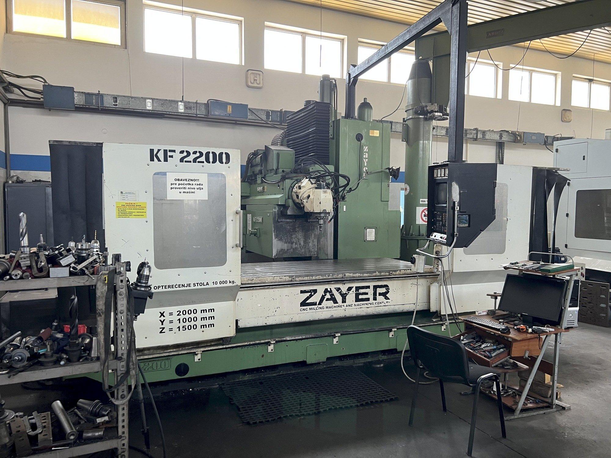 Frontansicht der Zayer KF 2200  Maschine