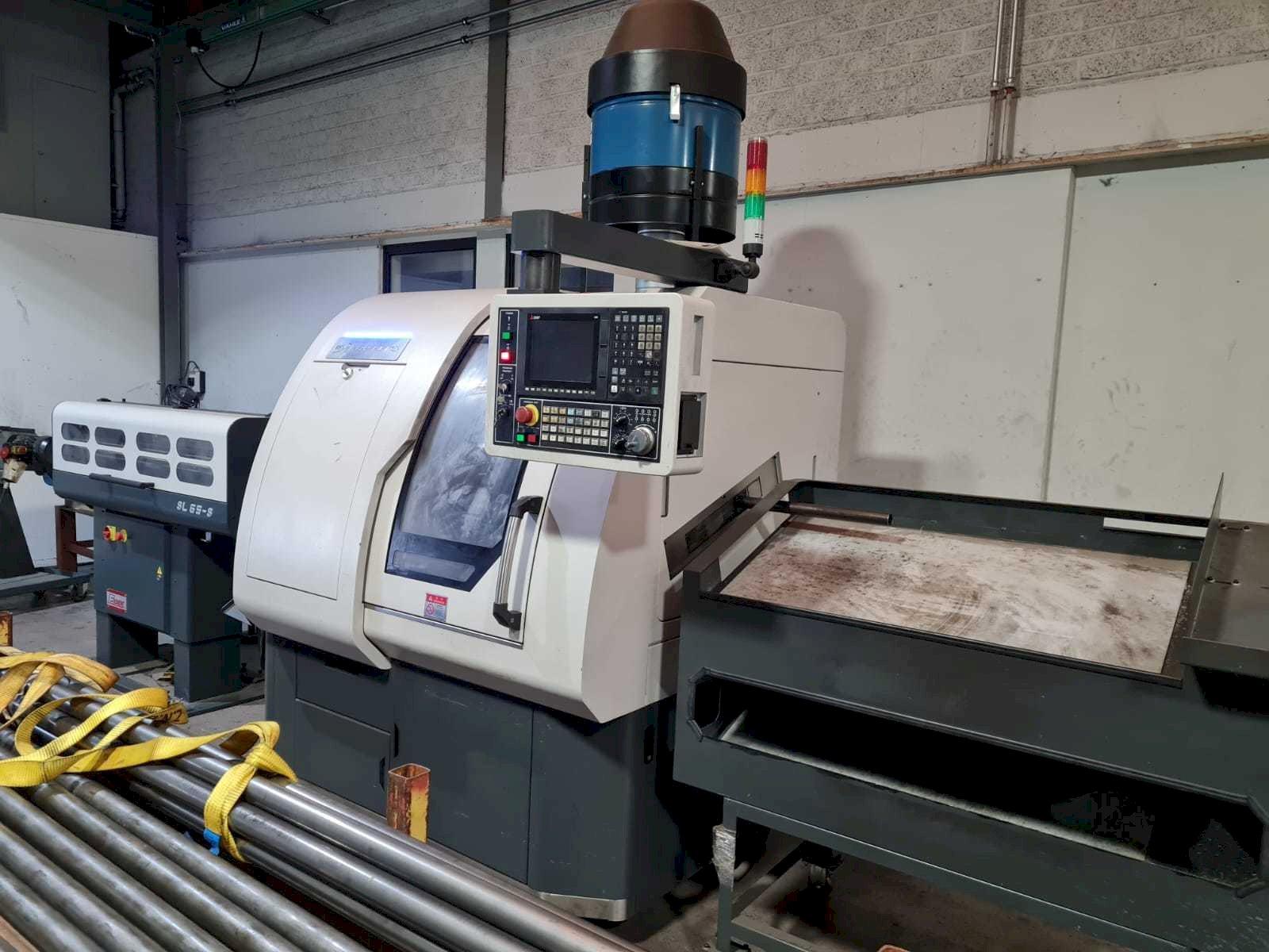 Frontansicht der Ray Feng RC32  Maschine