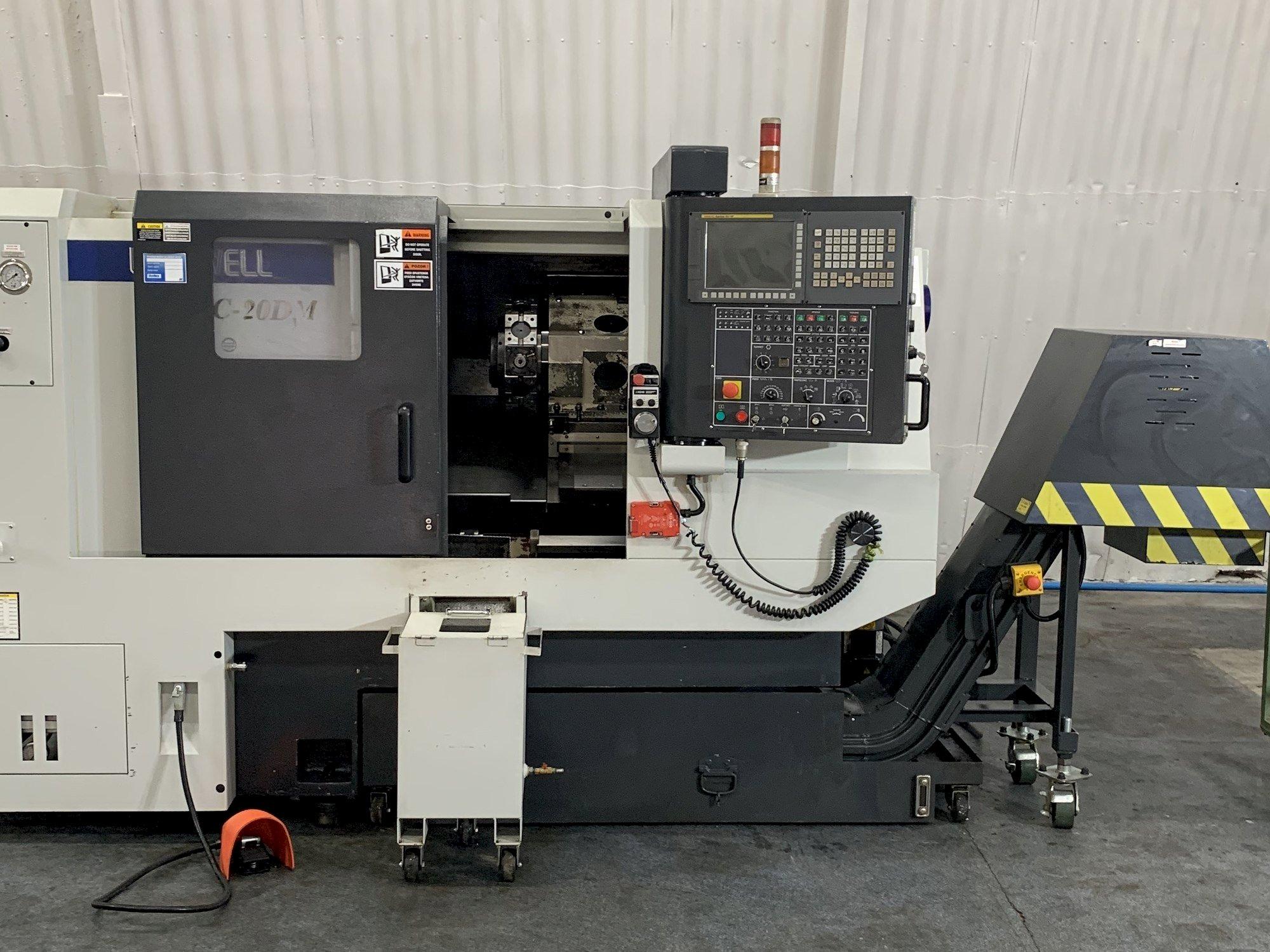 Frontansicht der Leadwell LTC-20DM  Maschine