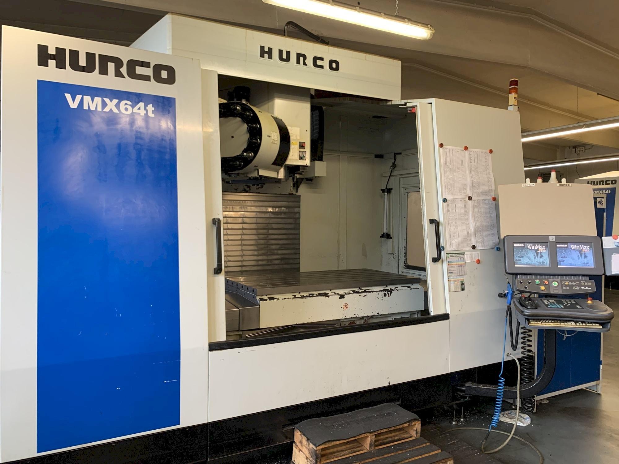 Frontansicht der Hurco VMX 64 T  Maschine