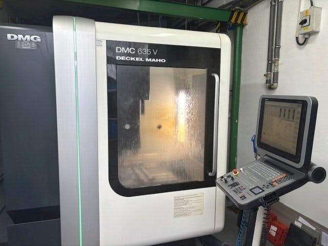 Frontansicht der DMG DMC 635V  Maschine