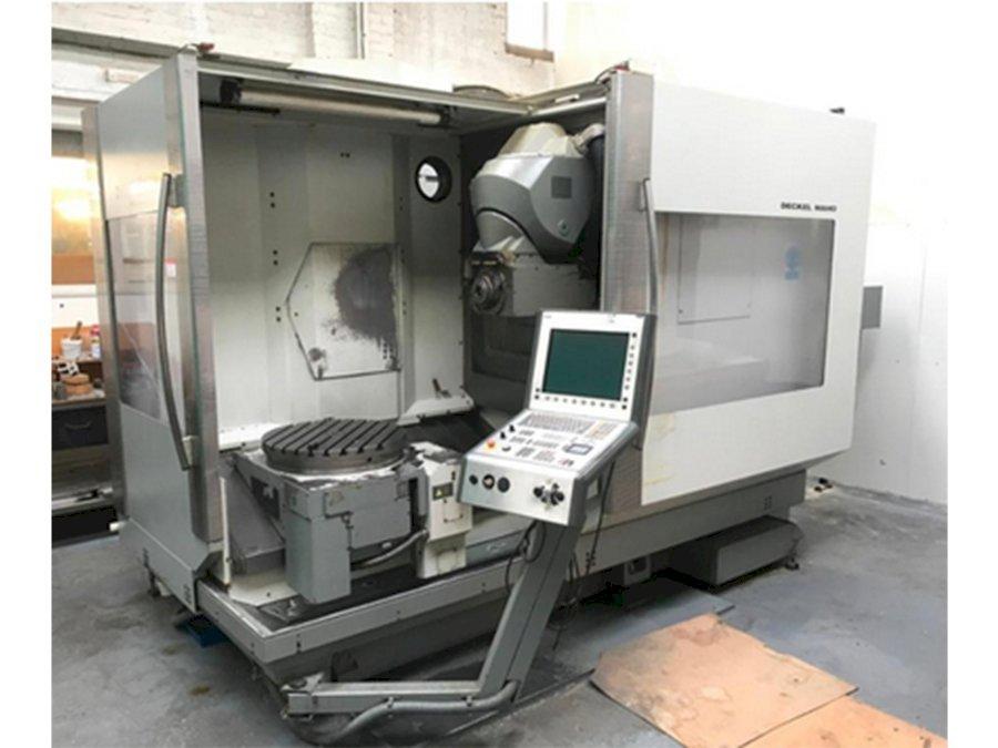 Frontansicht der DECKEL MAHO DMU 60P Hi-Dyn  Maschine