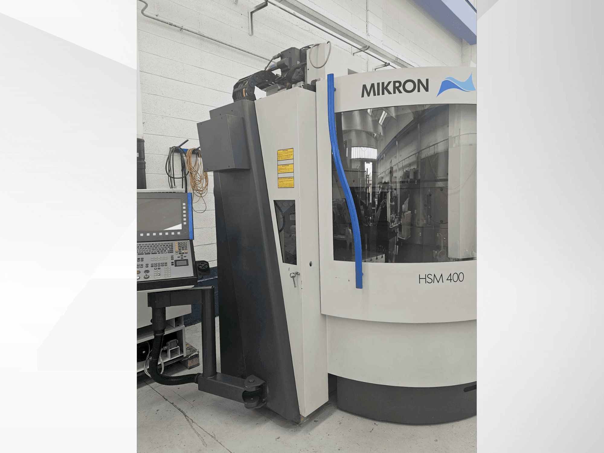 Frontansicht der MIKRON HSM 400  Maschine