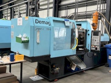 Frontansicht der DEMAG Ergotech 150/500 - 600 EXTRA  Maschine