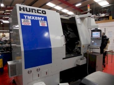 Frontansicht der Hurco TMX 8MY  Maschine