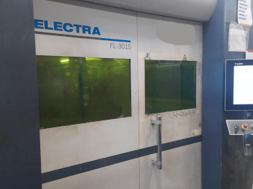 Frontansicht der LVD ELECTRA FL-3015  Maschine