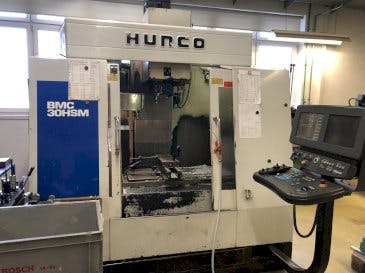 Frontansicht der Hurco BMC 30 HSM  Maschine